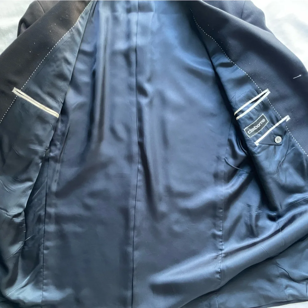 Claiborne classic black